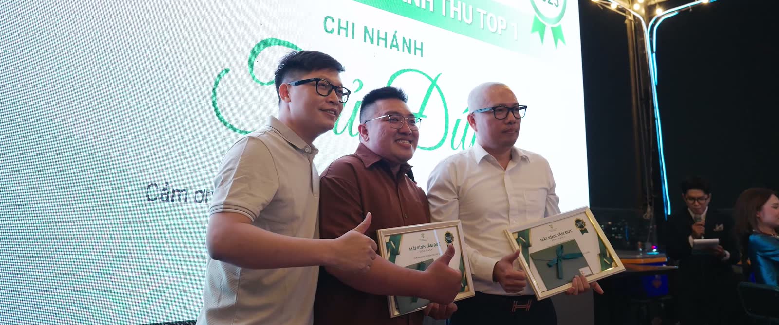 Ảnh từ dự án Mắt Kính Tâm Đức · Year End Party — Year End Party